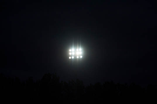 Elljus i matchen i damallsvenskan mellan Kristianstad och Linköping i Kristianstad 22 september 2014.