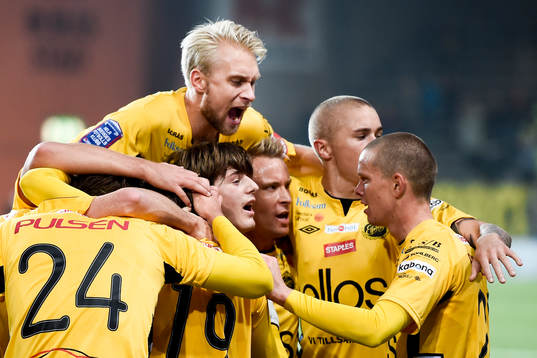 Elfsborgs spelare jublar