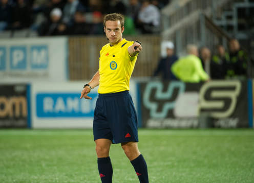 domaren Kristoffer Karlsson