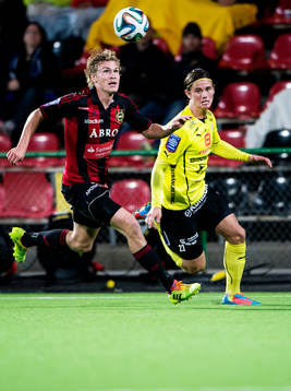 Brommapojkarnas Carl Starfelt och Halmstads Marcus Antonsson
