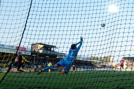 Brommapojkarna målvakt Davor Blazevic