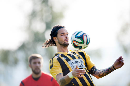 IFK Hässleholms Filip Thurn i matchen i division 3 mellan Tollarp och IFK Hässleholm i Tollarp  4 oktober 2014.