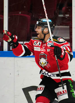 Malmö Redhawks Joey Tenute jublar