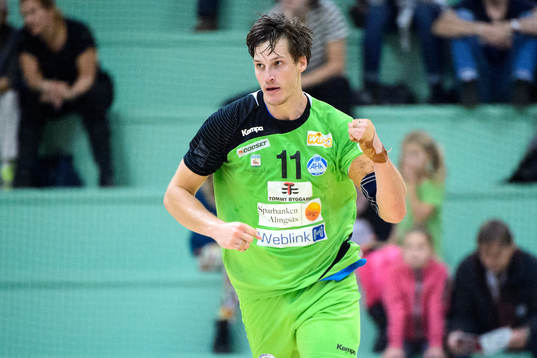 Alingsås Fredrik Teern jublar