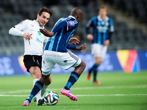 Örebros Nordin Gerzic och Djurgårdens Mark Mayambela