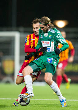 Syrianskas Louay Chanko i kamp med Ljungskiles David Johannesson