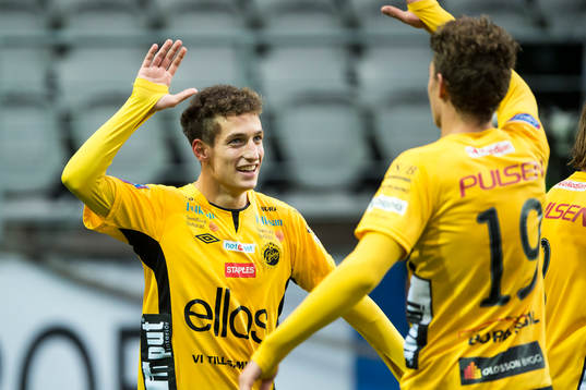 Elfsborgs Arian Kabashi jublar