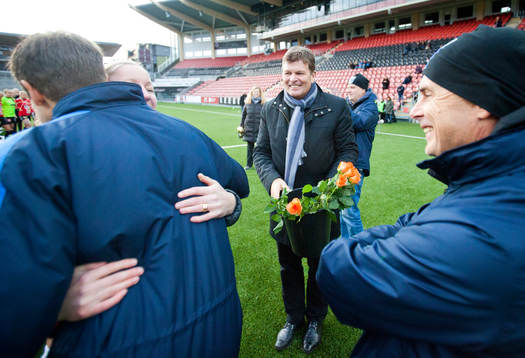 Sirius vinner finalen och prisutdelare är Svenska spels VD