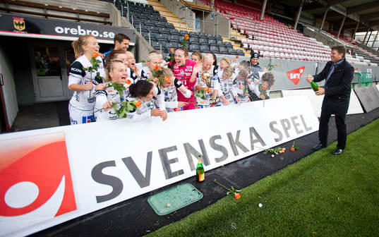 Sirius vinner finalen och prisutdelare är Svenska spels VD