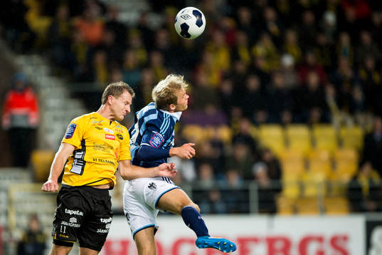 Nickduell mellan Elfsborgs Daniel Mobaeck och Djurgårdens