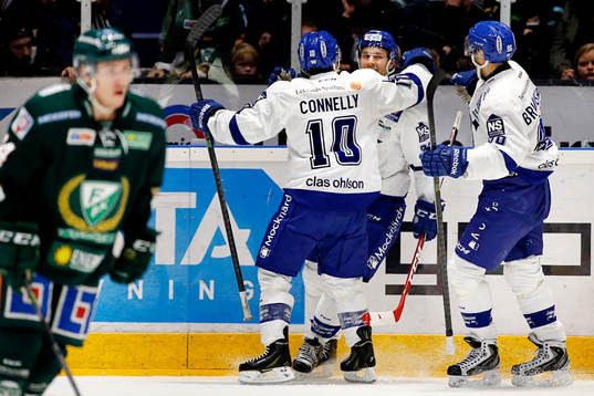Leksands Jens Bergenström kramas om av Brian Connelly