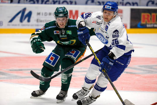 Färjestads 27 och Leksands Veli-Matti Savinainen