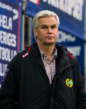 Hammarbys tränare Nanne Bergstrand innan fotbollsmatchen i