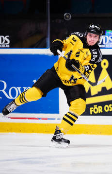s Robin Kovacs
