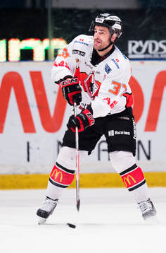 Karlskronas Russel Moyer