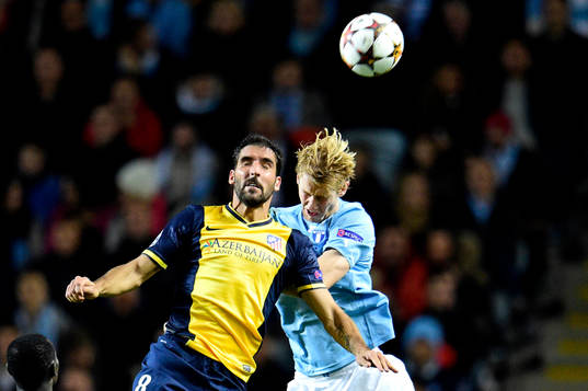 s Filip Helander under fotbollsmatchen i Champions League mellan Malmö FF och Atlético Madrid den 4 november 2014 i Malmö. 
