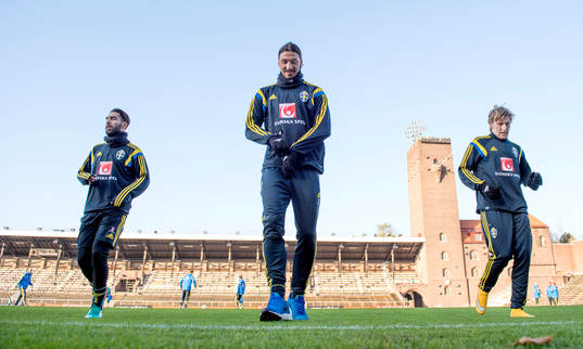 Sveriges Jimmy Durmaz, Zlatan Ibrahimovic och Emil Forsberg