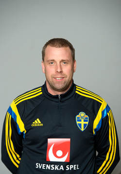 Roger Singstedt, ledare Sverige