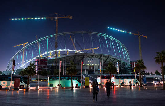 Khalifa International Stadium som renoveras den 6 december 2014 i Doha. Arenan kommer att användas