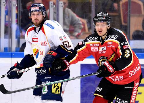 Djurgårdens Mikael Ahlén och Luleås Markus Oscarsson