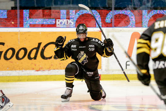 s Yared Hagos jublar