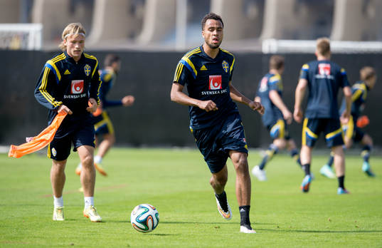 Sveriges Isaac Kiese Thelin och Nicklas Bärkroth