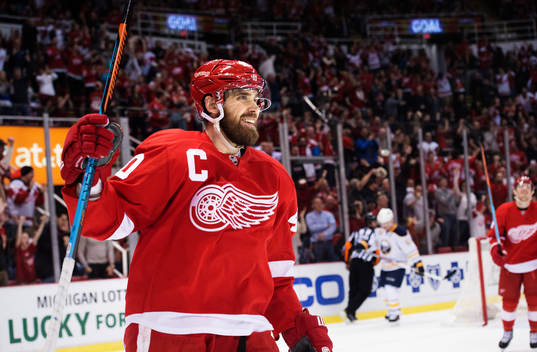 Detroits Henrik Zetterberg jublar