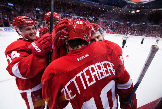 Detroits Gustav Nyquist, Brendan Smith och Niklas Kronwall