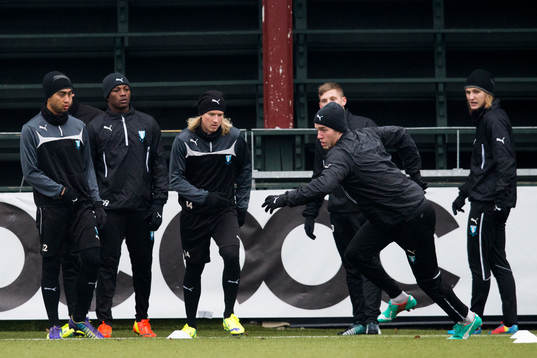 Malmö FFs Amin Nazari, Benjamin Fadi, Simon Kroon, Filip Helander och Pawel Cibicki