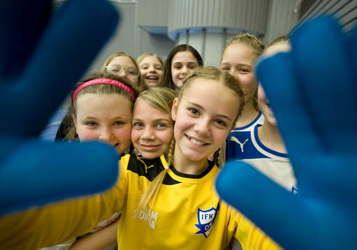  Ebba Svensson i Osbylaget växlade mellan att vara målvakt och utespelare den 25 Januari 2015