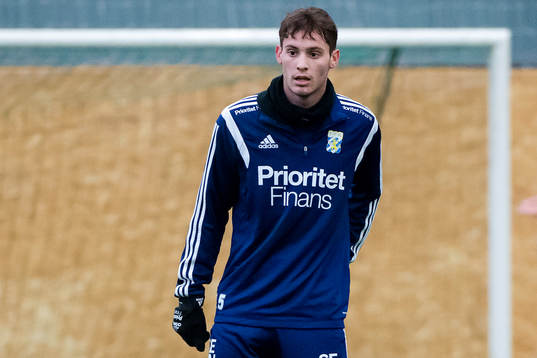 Patrick Dos Santos Cruz provtränar