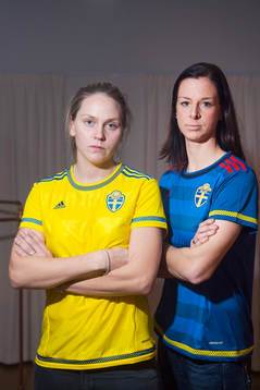 Lisa Dahlkvist och Lotta Schelin