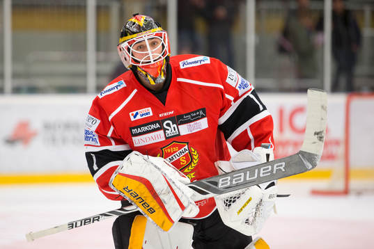 Almtunas målvakt Jonas Johansson