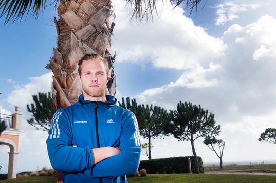 IFK Göteborgs Gustav Engvall poserar för ett porträtt