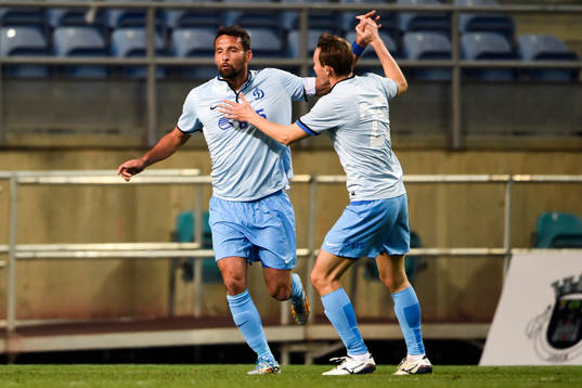Dynamo Moskvas Kevin Kuranyi jublar efter 2-0