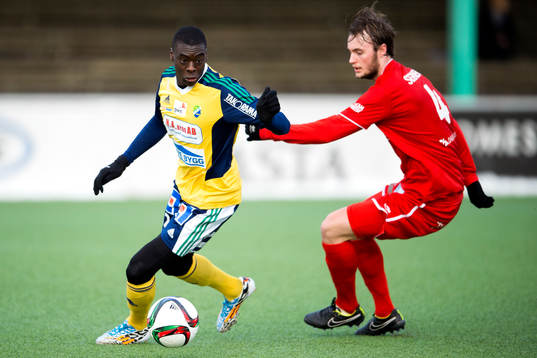 Ljungskiles Ken Sema och Utsiktens Niklas Olsson