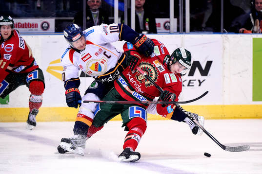 Djurgårdens Joakim Eriksson och Frölundas Anton Blidh