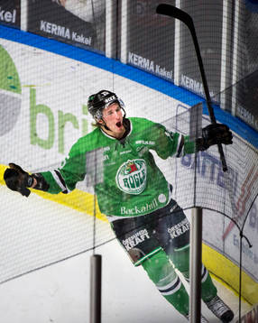 Rögles Jakob Lilja jublar