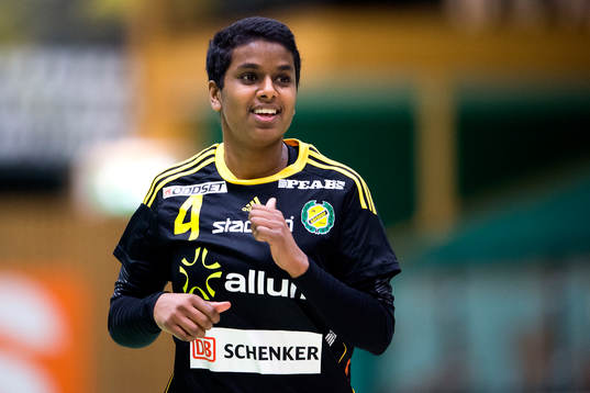 Sävehofs Louise Sand jublar