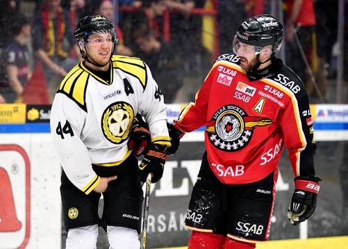 Brynäs Jacob Blomqvist och Luleås Jan Sandström