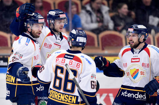Djurgårdens Andreas Englund jublar