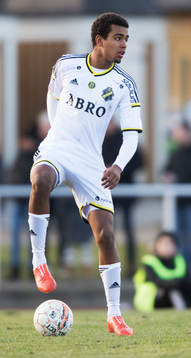 s Noah Sonko Sundberg i matchen i Svenska cupen mellan Kristianstad och AIK i Kristianstad 28 februari 2015.