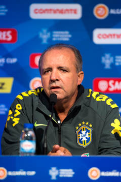 Brasiliens förbundskapten Vadao