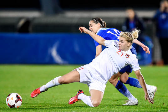 s Morgan Brian under en fotbollsmatch i Algarve Cup mellan Norge och USA den 4 mars 2015 i Vila Real de Santo Antonio, Portugal.