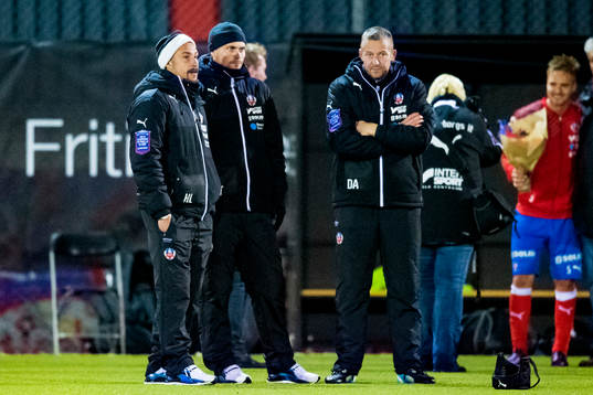 Helsingborgs manager Henrik Larsson, assisterande tränare Tobias Tuvessond och målvaktstränare Daniel Andersson