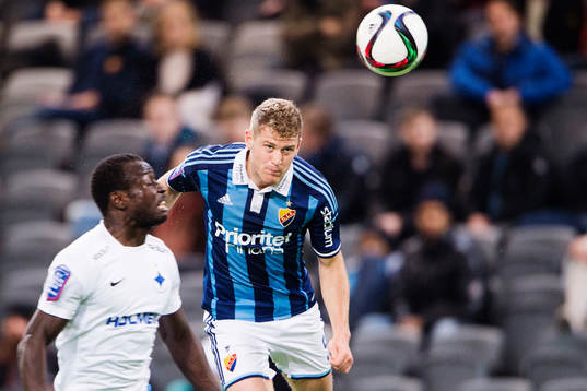 Norrköpings Alhaji Kamara och Djurgårdens Stefan Karlsson 