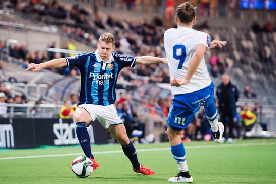 Djurgårdens Stefan Karlsson och Norrköpings Arnor Ingvi Traustason