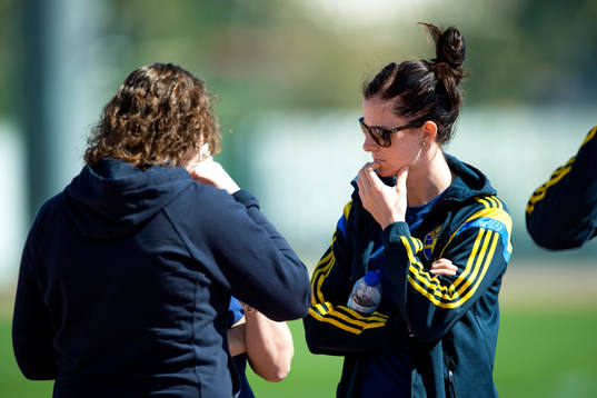 Sveriges Lotta Schelin innan fotbollsmatch i Algarve Cup mellan Sverige och Brasilien den 6 mars 2015 i Lagos, Portugal.