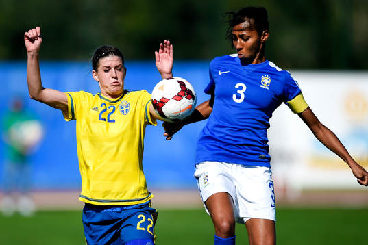 Sveriges Olivia Schough och Brasiliens Bruna Benites