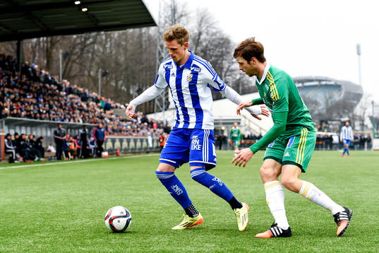 IFK Göteborgs Sören Rieks och Ljungskiles Alexander Mellqvist 